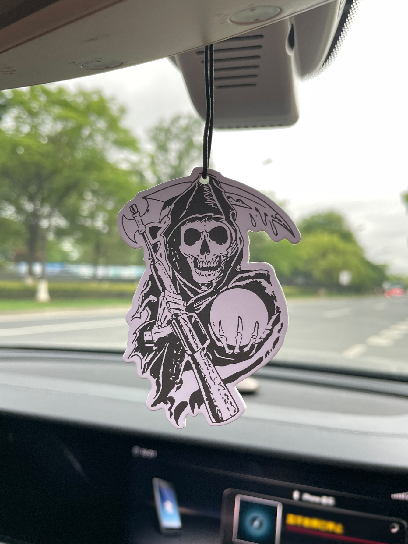 Perfume Fragrance Type - Skull, Hilton Fresh Scent Five-Star Neutral