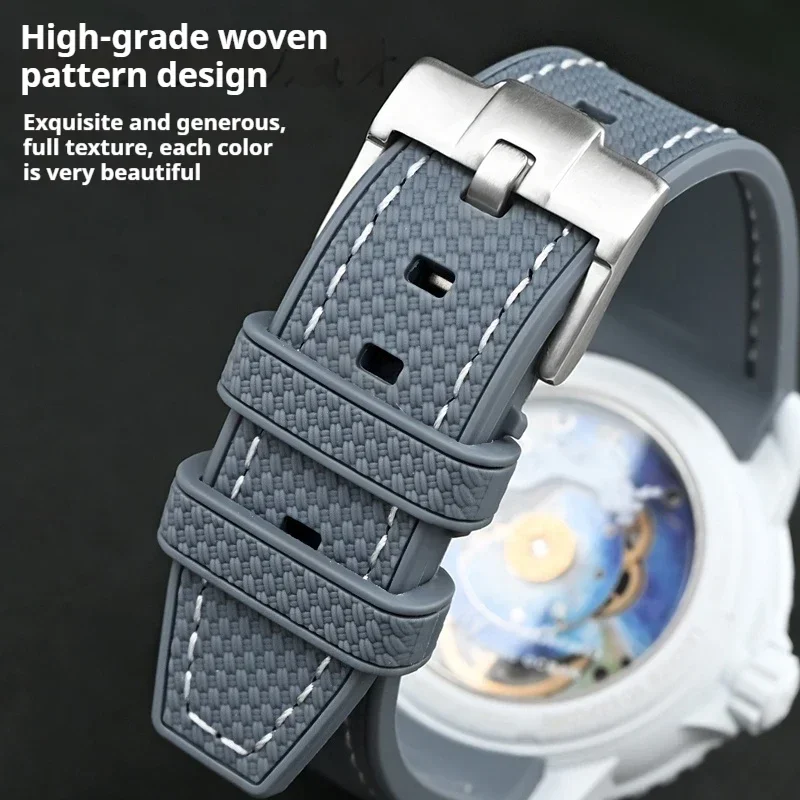 NEWEST Liquid Silicone Strap W - Fragance X 评论和价格